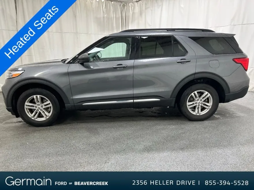 2022 Ford Explorer XLT photo 1