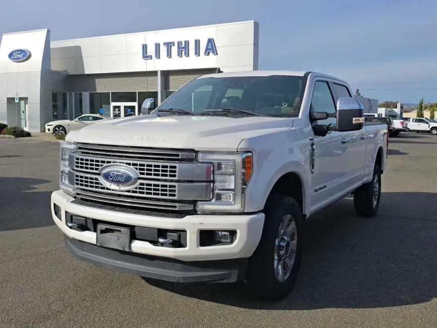 2019 Ford F-350 Platinum photo 1