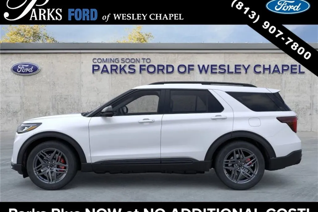 2025 Ford Explorer ST photo 1