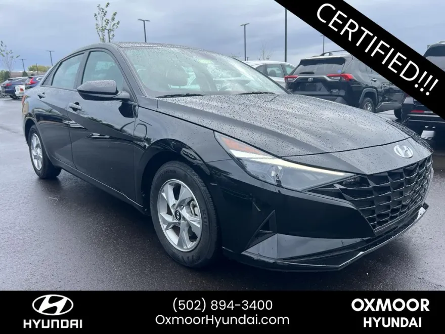 2023 Hyundai Elantra SE photo 1