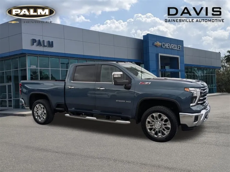 2026 Chevrolet Silverado 2500HD LTZ photo 1