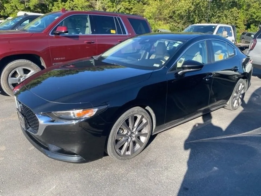 2019 Mazda Mazda3 Sedan Preferred photo 1