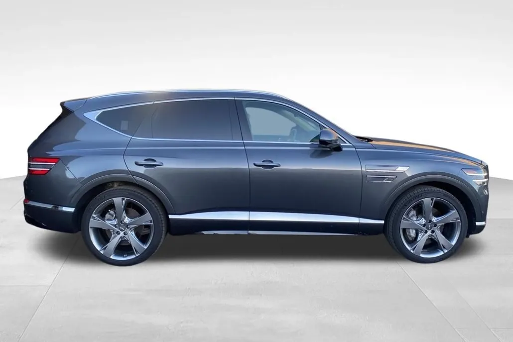 2021 Genesis GV80 Prestige photo 1