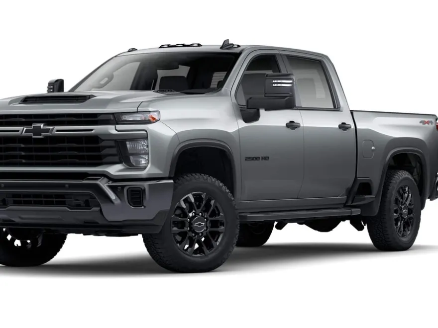 2025 Chevrolet Silverado 2500HD Custom photo 1