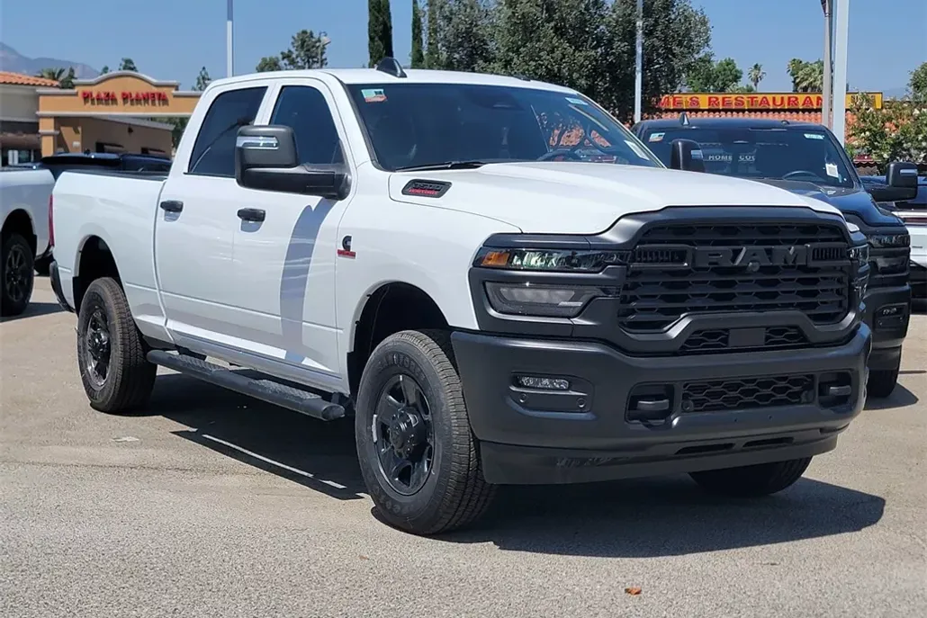 2025 Ram 3500 Tradesman photo 1