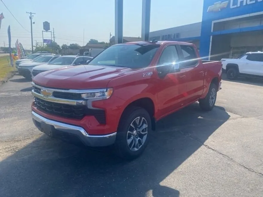 2026 Chevrolet Silverado 1500 LT photo 1