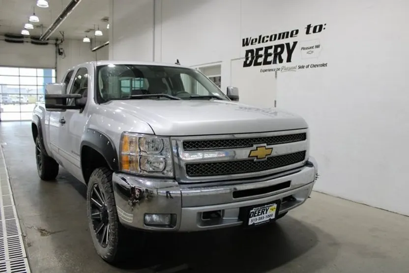 2012 Chevrolet Silverado 1500 LT photo 1