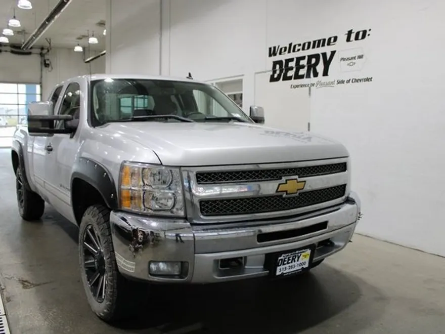 2012 Chevrolet Silverado 1500 LT photo 1