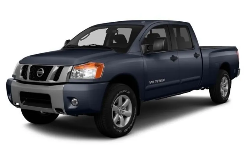 2015 Nissan Titan SV Crew Cab photo 1