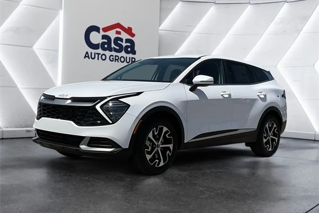 2025 Kia Sportage EX photo 1