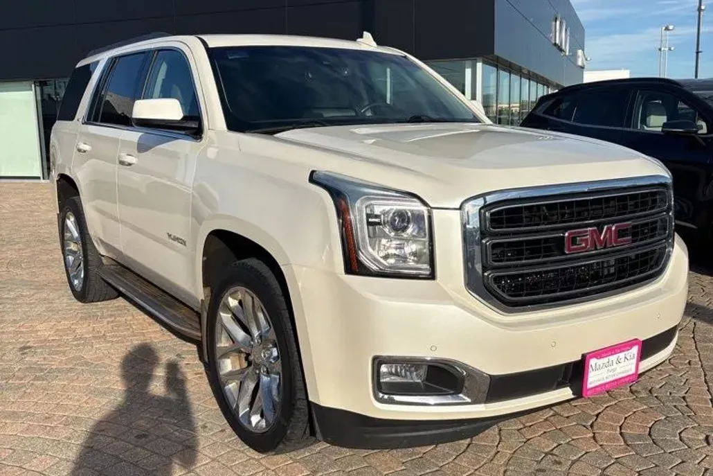 2015 Gmc Yukon SLT photo 1