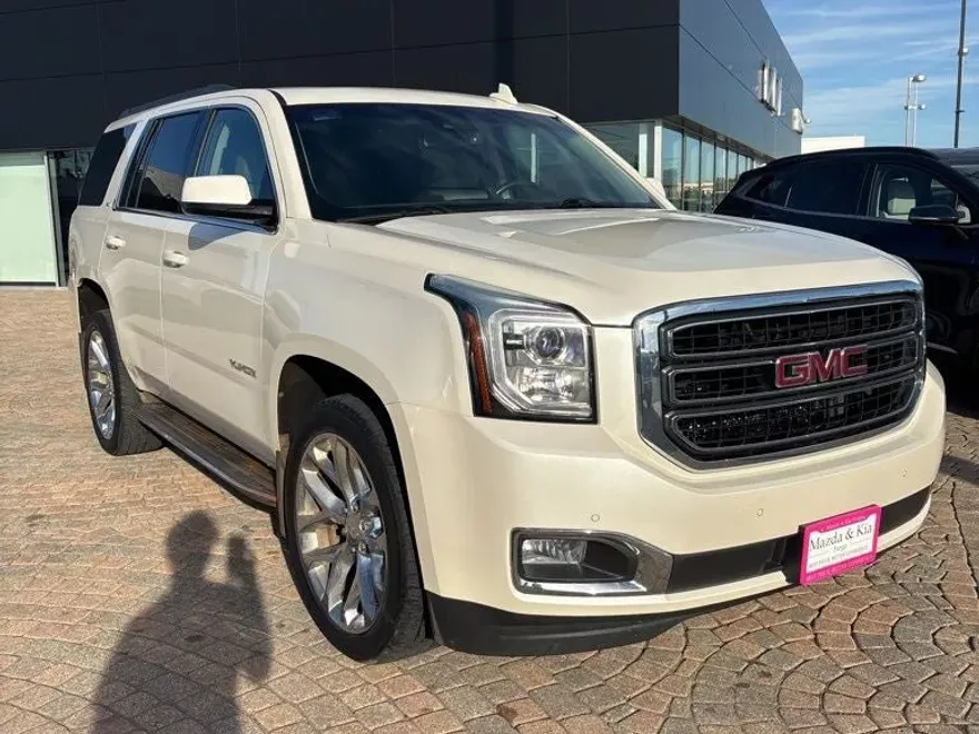 2015 Gmc Yukon SLT photo 1