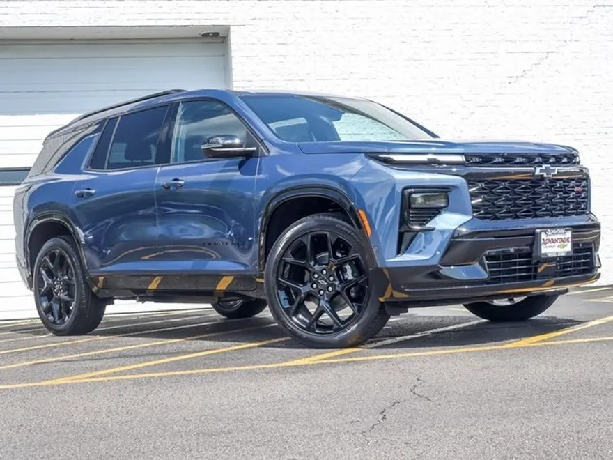 2026 Chevrolet Traverse RS photo 1