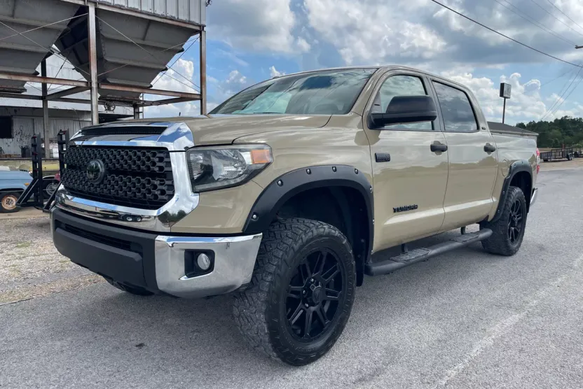 2019 Toyota Tundra SR5 CrewMax photo 1