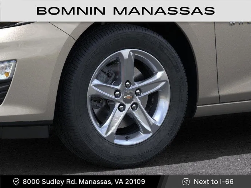 2025 Chevrolet Malibu LS photo 1