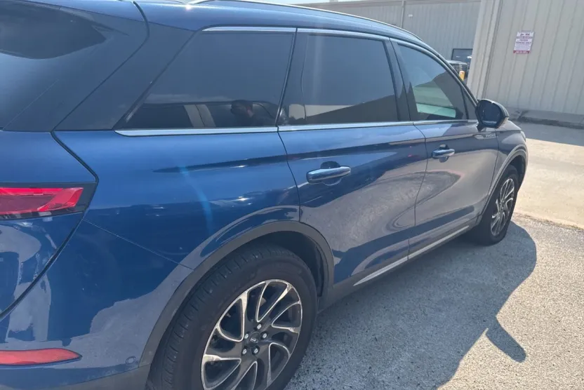 2020 Lincoln Corsair Standard photo 1