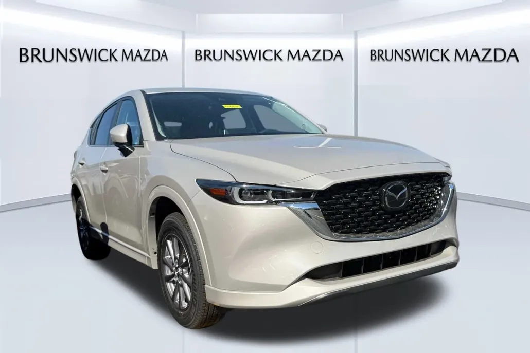 2025 Mazda CX-5 2.5 S Preferred photo 1