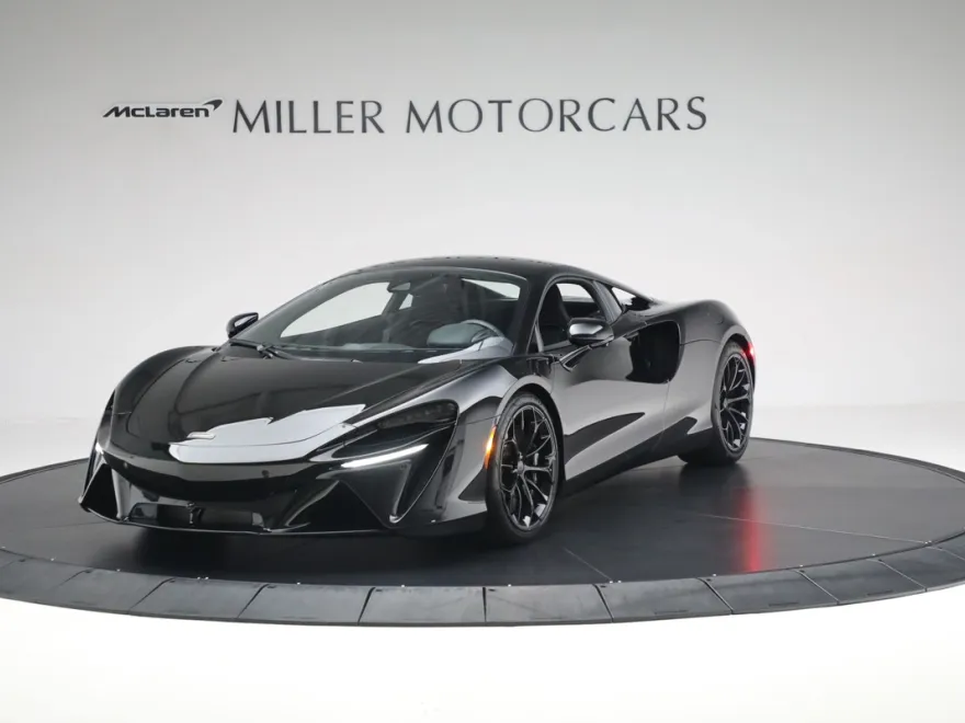 2025 Mclaren ARTURA photo 1