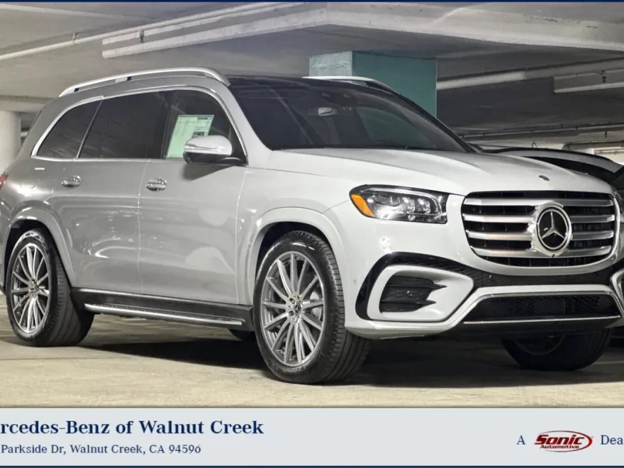 2025 Mercedes Benz GLS 450 4MATIC photo 1