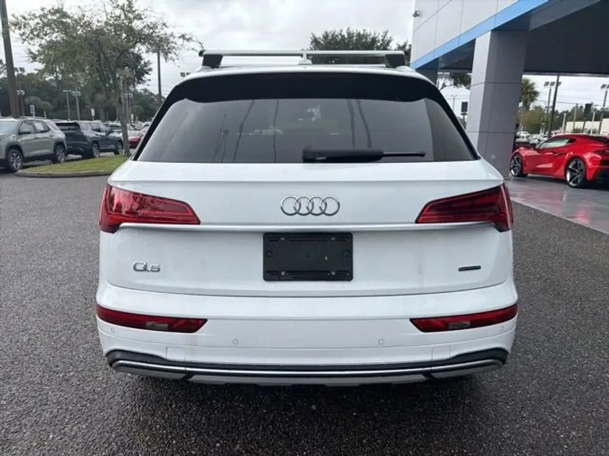 2021 Audi Q5 Premium Plus photo 1
