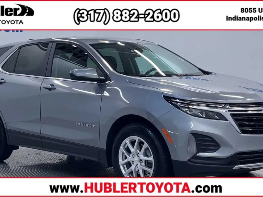 2024 Chevrolet Equinox LT photo 1