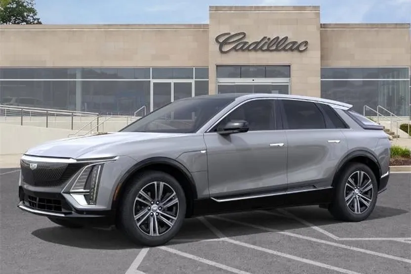 2026 Cadillac Lyriq Luxury photo 1
