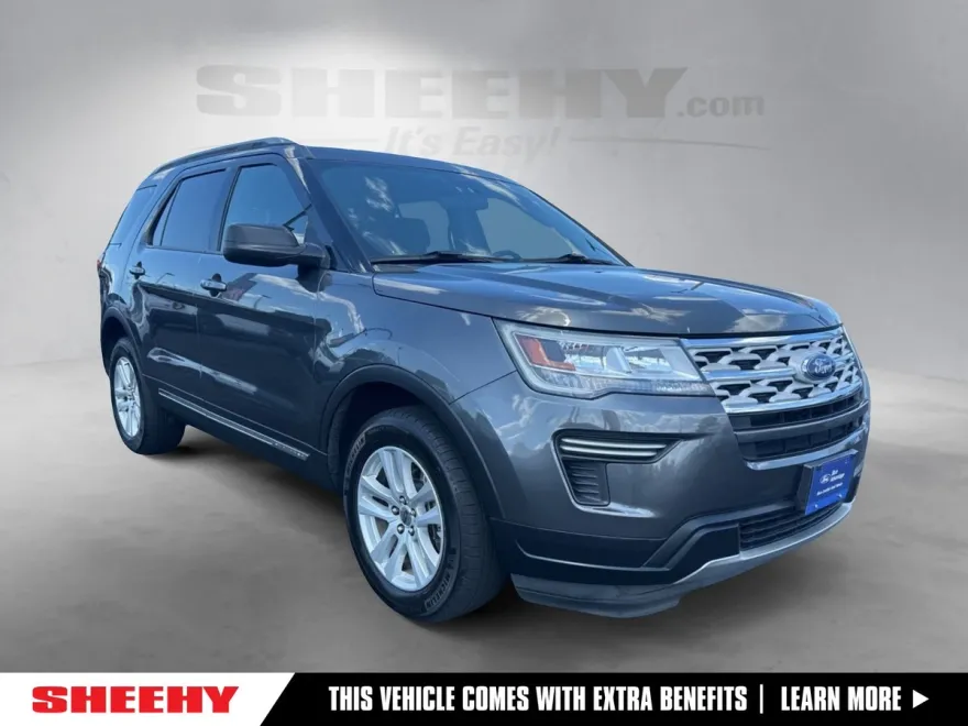 2019 Ford Explorer XLT photo 1