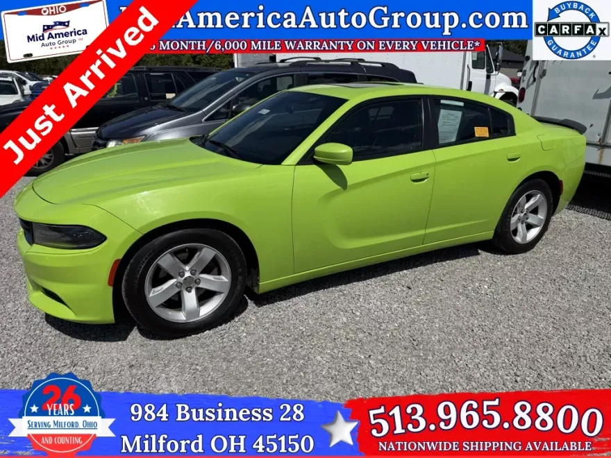 2019 Dodge Charger SXT photo 1