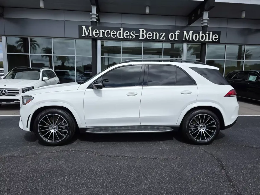 2023 Mercedes Benz GLE 450 4MATIC photo 1