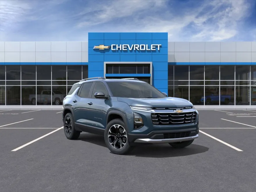 2026 Chevrolet Equinox LT photo 1
