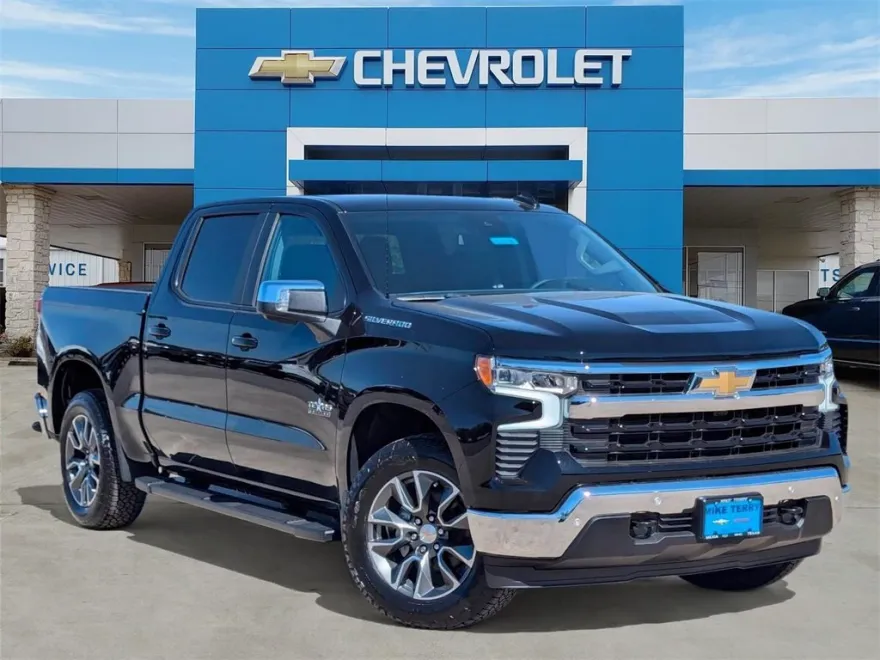 2025 Chevrolet Silverado 1500 LT photo 1
