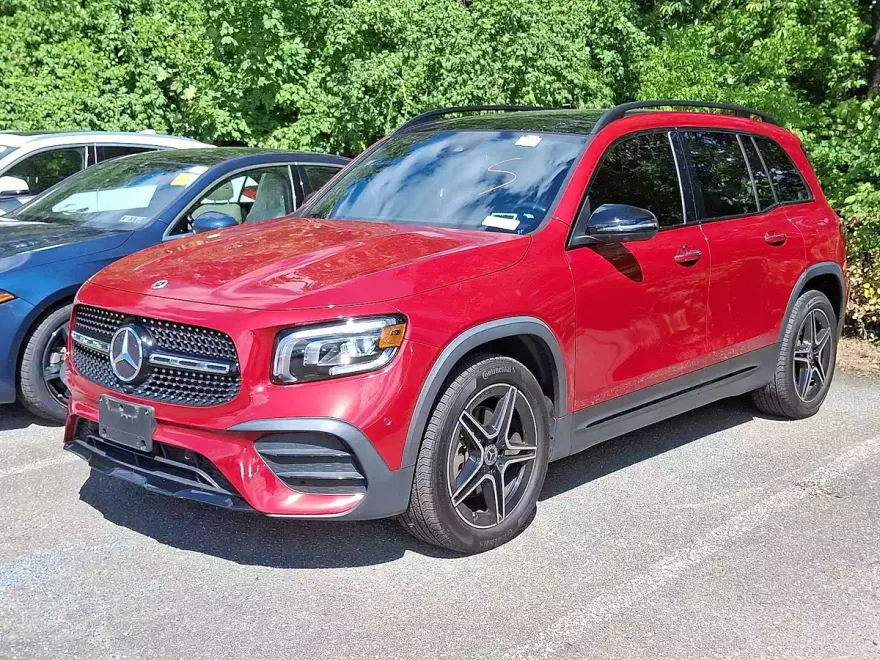 2022 Mercedes Benz GLB 250 4MATIC photo 1