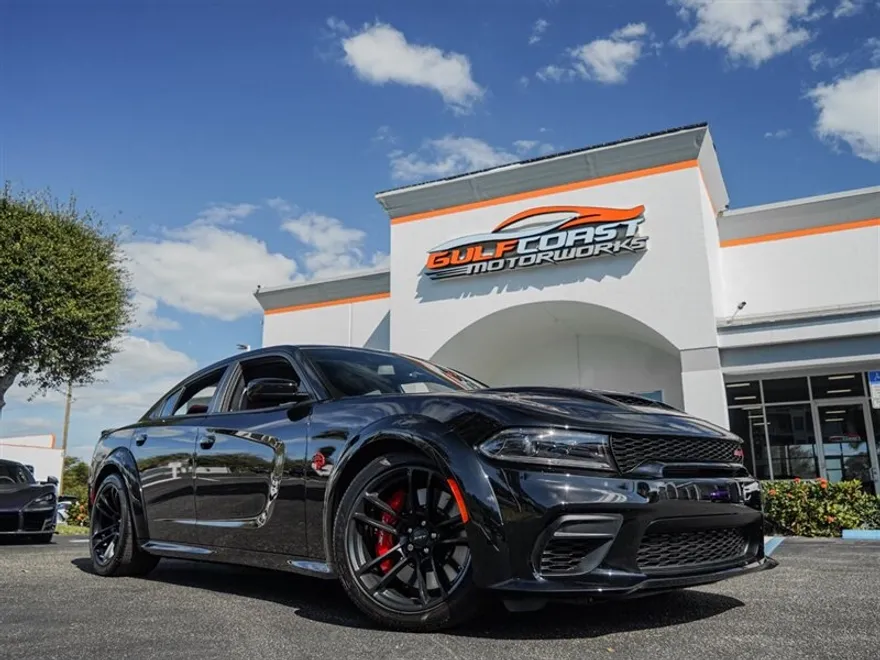 2022 Dodge Charger SRT8 Hellcat Redeye photo 1