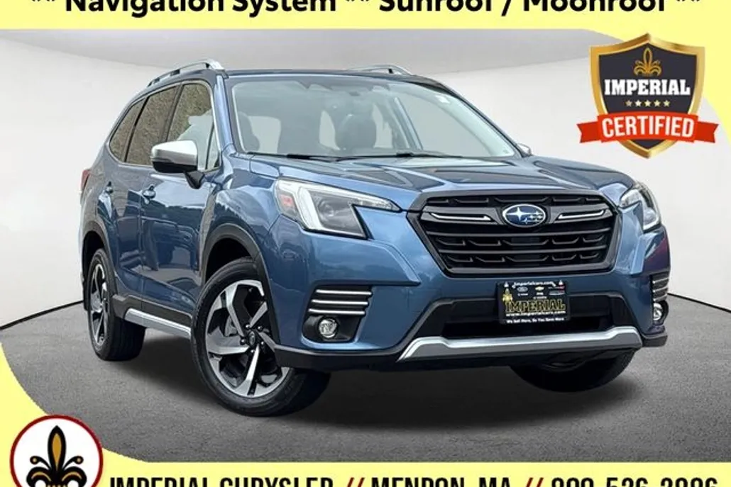 2022 Subaru Forester Touring photo 1