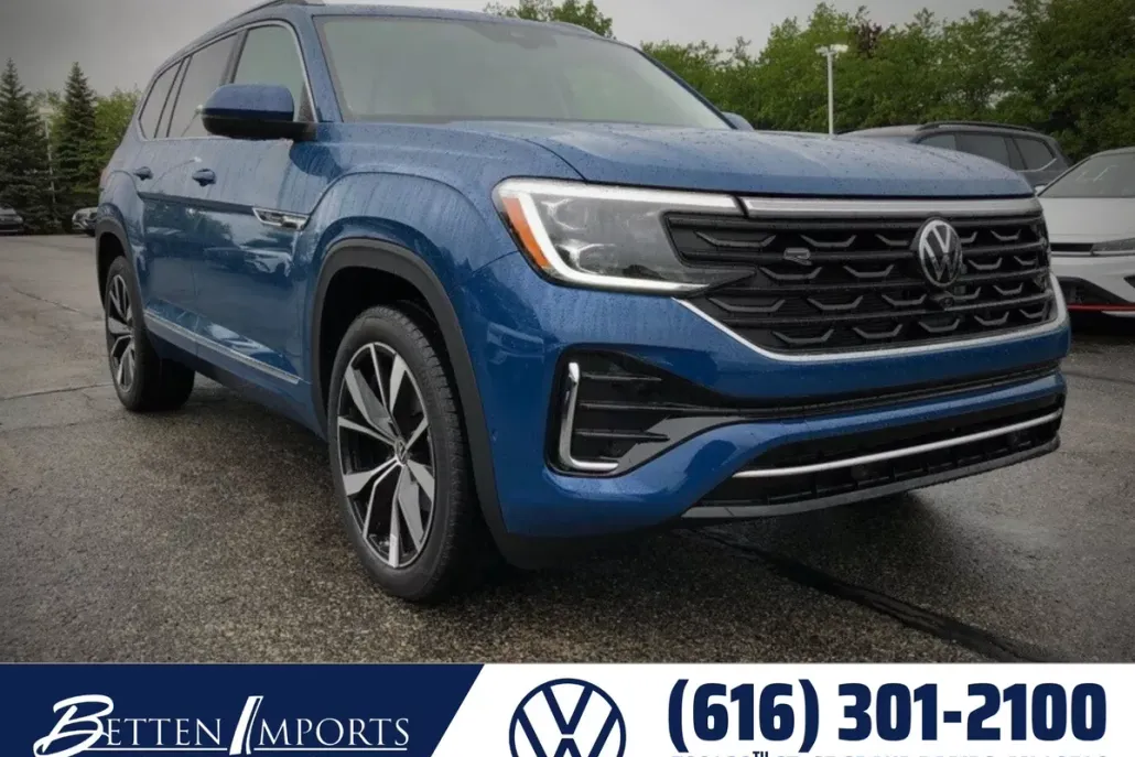 2025 Volkswagen Atlas SEL Premium R-Line photo 1