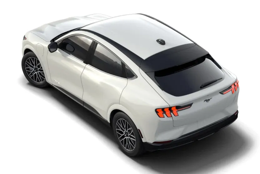 2025 Ford Mustang Mach-E Premium photo 1