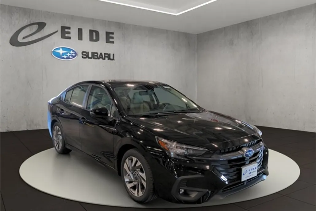 2025 Subaru Legacy Limited photo 1