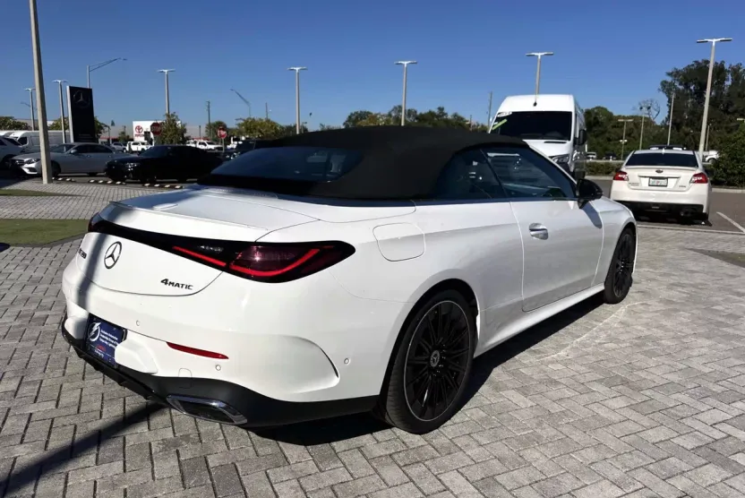 2026 Mercedes Benz CLE 300 4MATIC Cabriolet photo 1