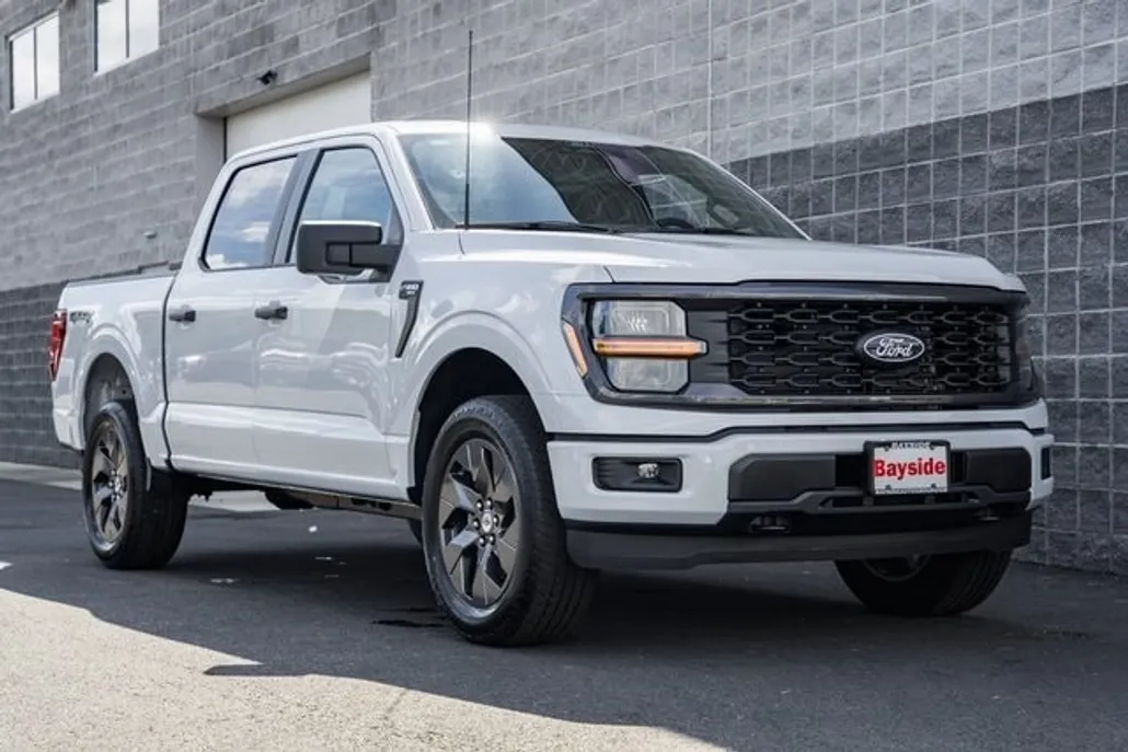 2025 Ford F-150 STX photo 1