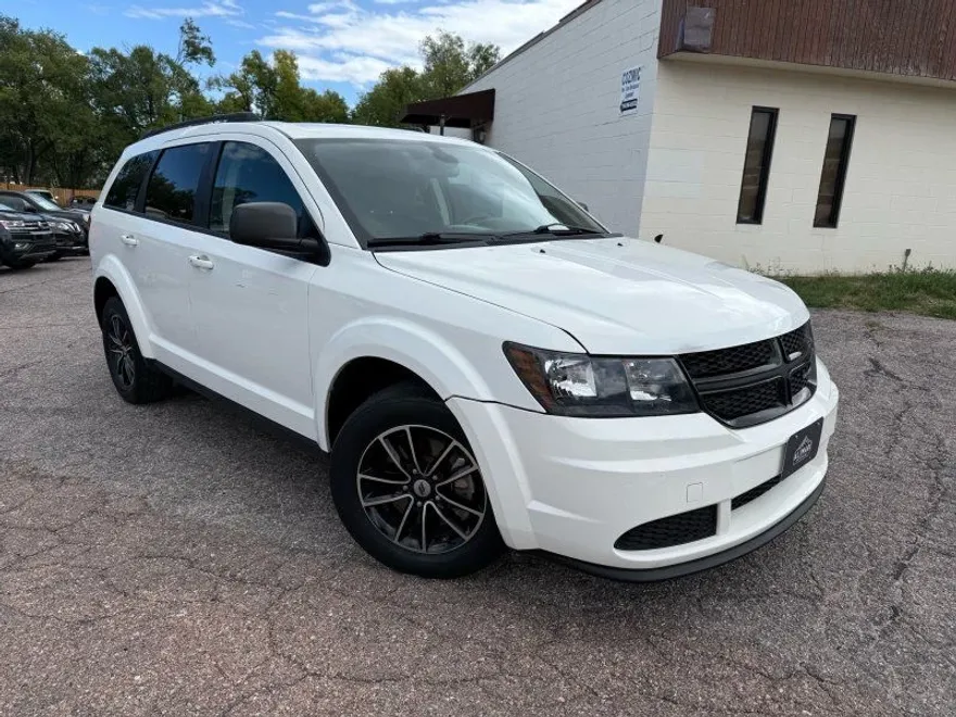 2018 Dodge Journey SE photo 1