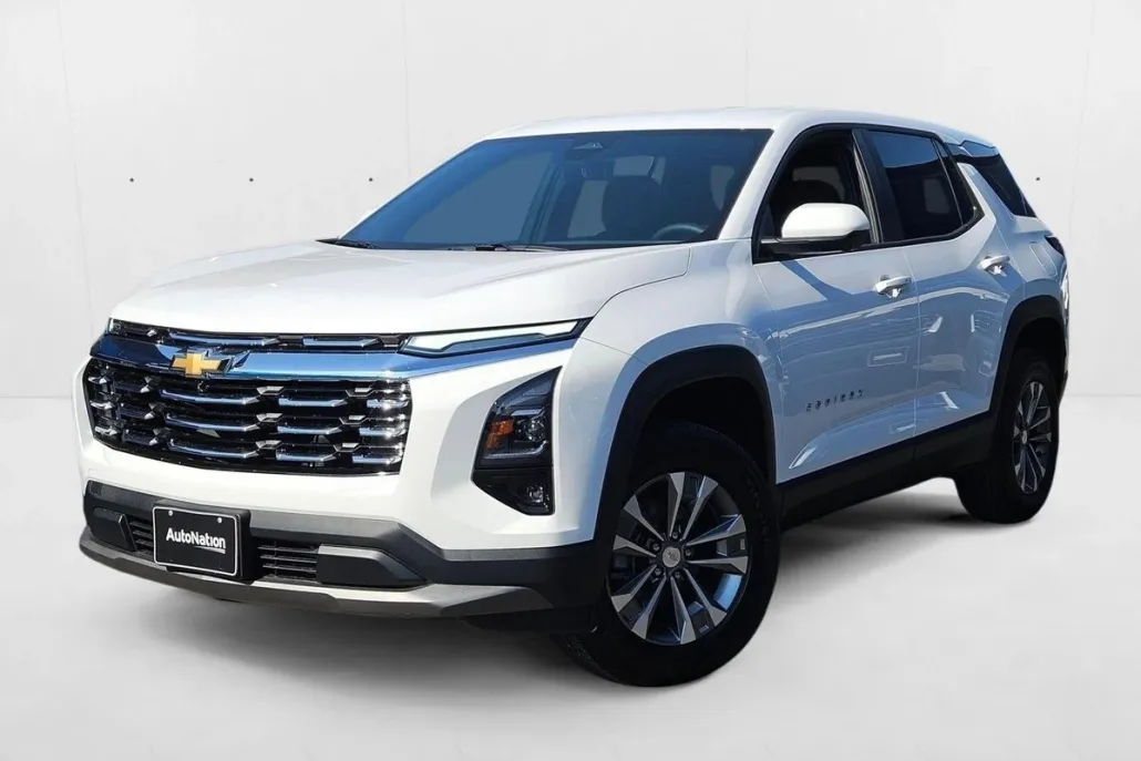 2026 Chevrolet Equinox LT photo 1