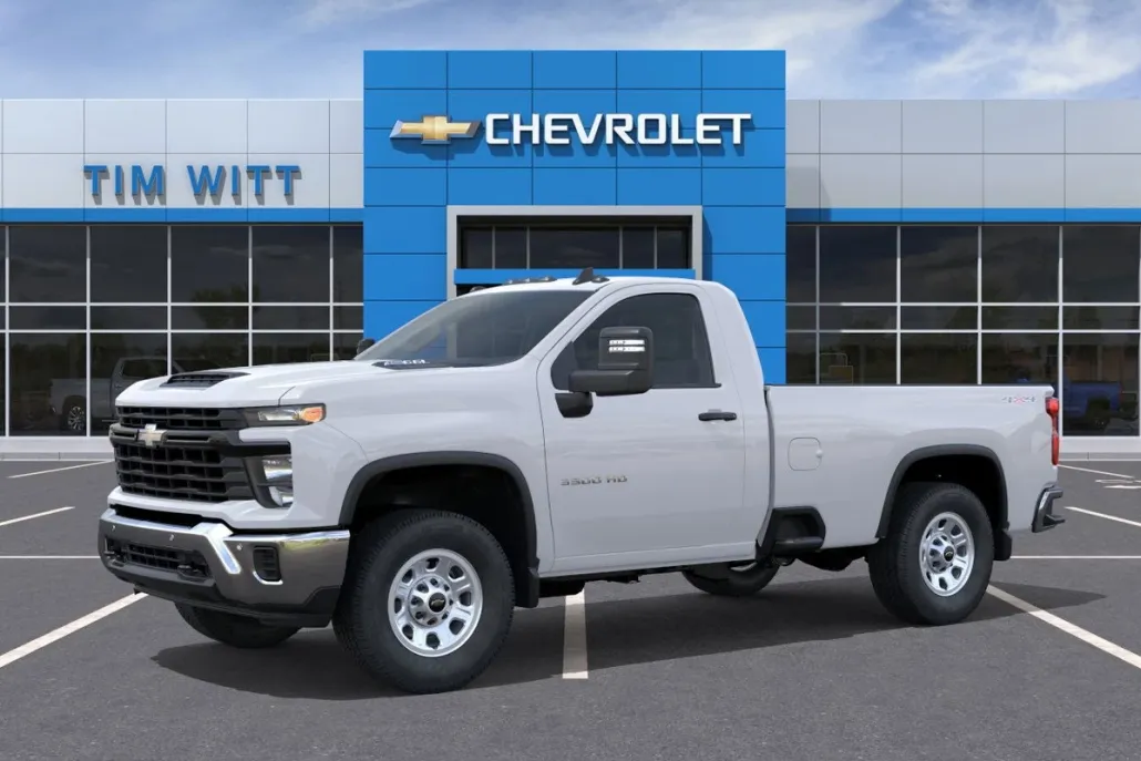 2025 Chevrolet Silverado 3500HD photo 1