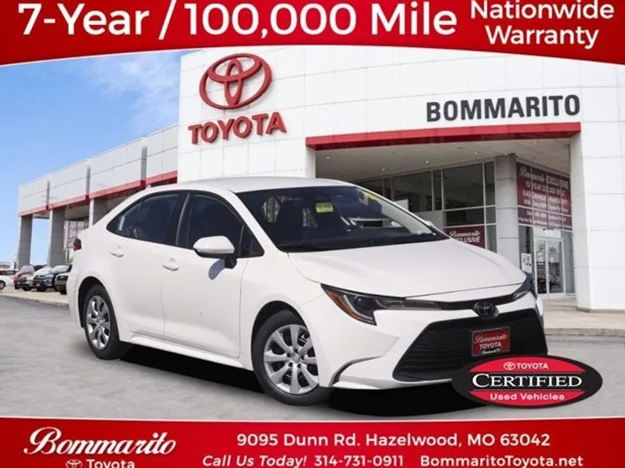 2024 Toyota Corolla LE photo 1