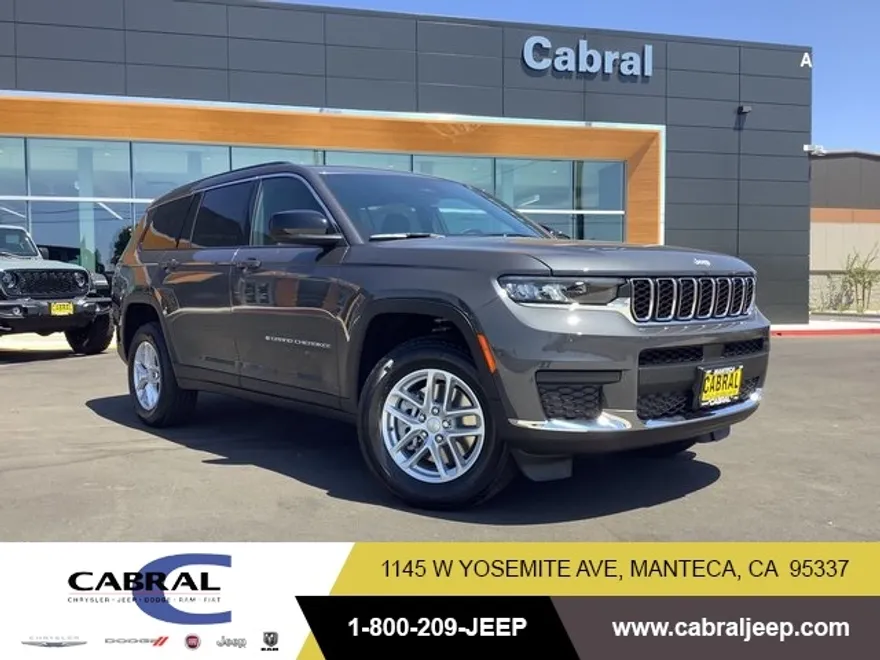 2025 Jeep Grand Cherokee Laredo X photo 1