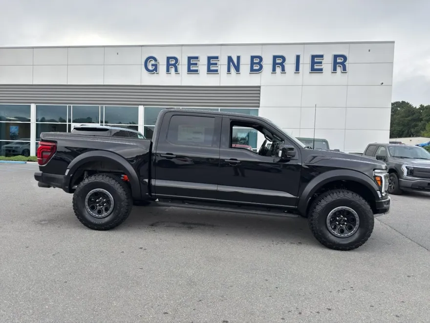 2025 Ford F-150 Raptor photo 1
