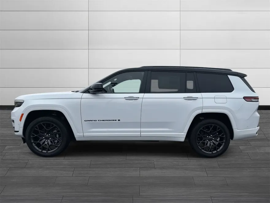 2025 Jeep Grand Cherokee L Summit photo 7