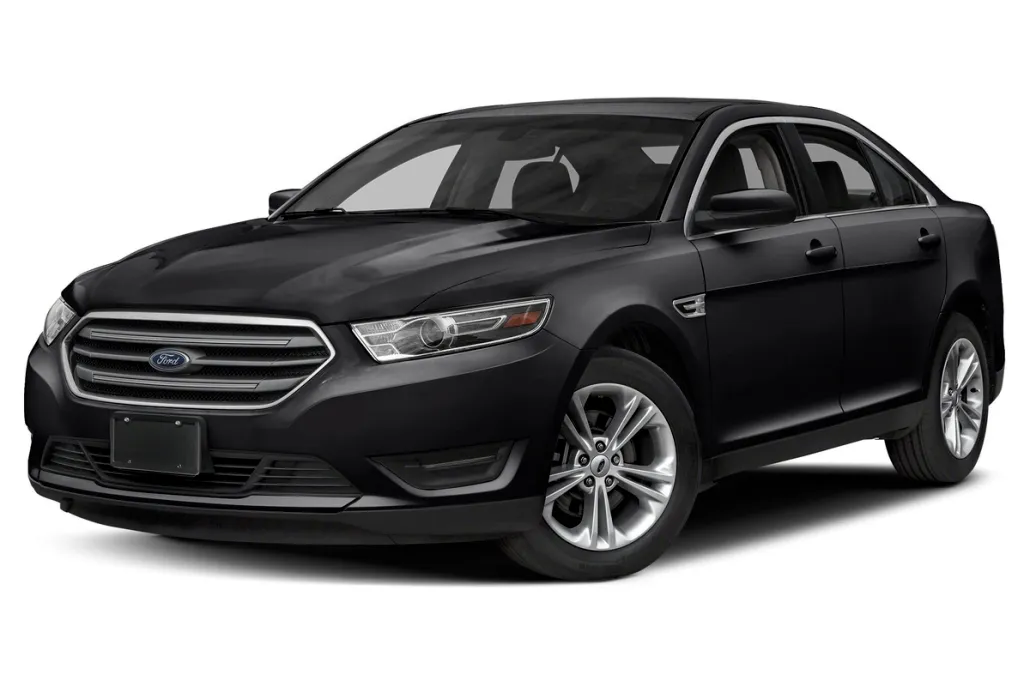 2019 Ford Taurus SEL photo 1
