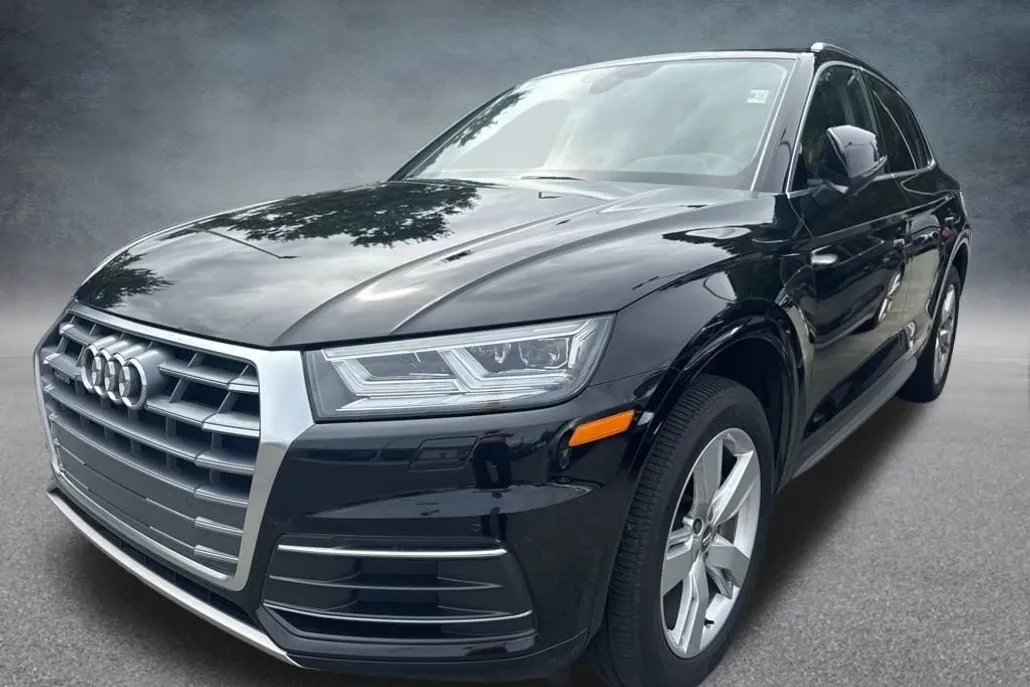 2019 Audi Q5 2.0T Premium Plus photo 1