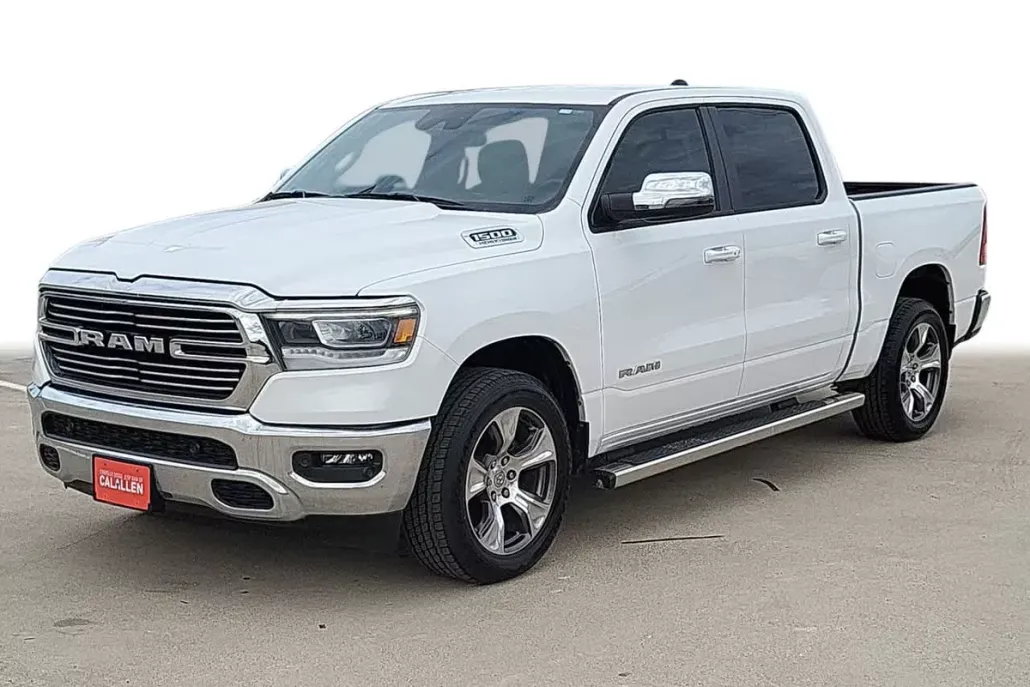 2023 Ram 1500 Laramie photo 1