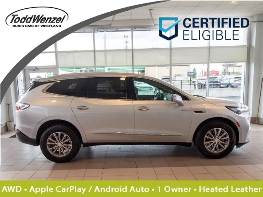 2022 Buick Enclave Essence photo 1